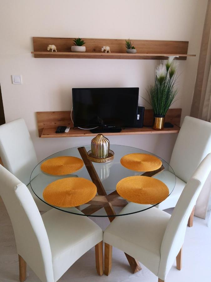 Kolibri Apartman Apartment Szeged Bagian luar foto