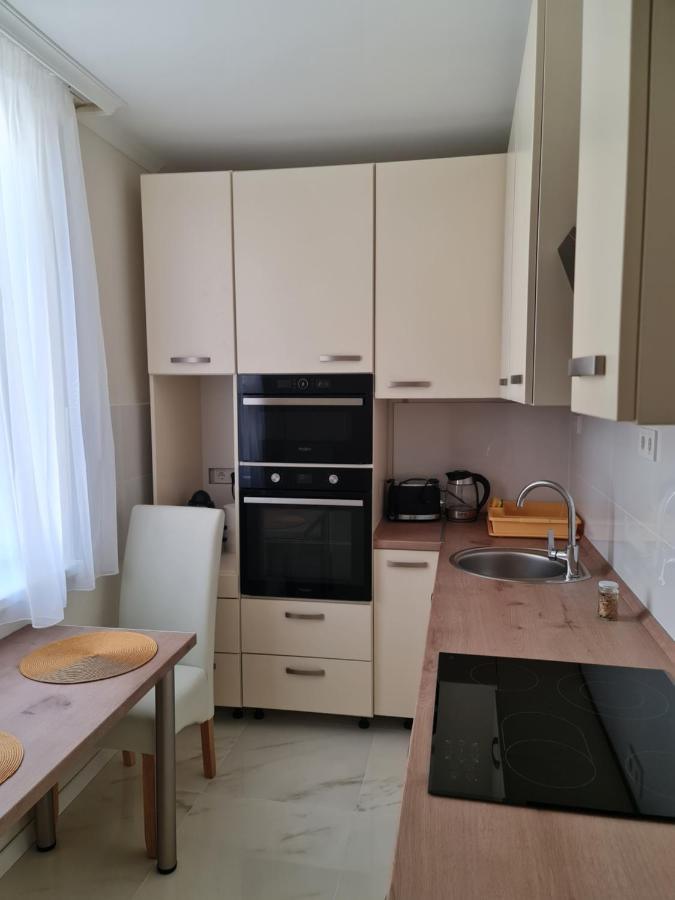 Kolibri Apartman Apartment Szeged Bagian luar foto